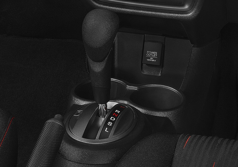 Honda Brio - Harga OTR Terbaru 2026, Spesifikasi & Kredit Terbaik